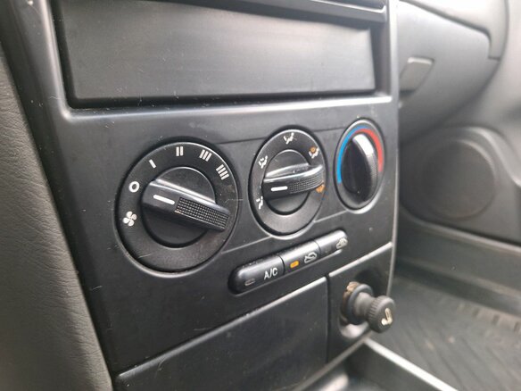 2009 Kia Spectra I Рестайлинг 2, серебристый - вид 15