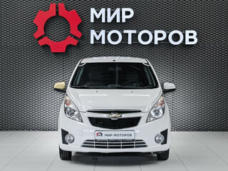 2012 Chevrolet Spark III, белый, 599000 рублей, вид 2
