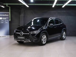 2021 Mercedes-Benz GLA 200 II (H247), чёрный, 2479000 рублей, вид 1