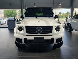 2026 Mercedes-Benz G-Класс 450 d III (W465) Рестайлинг, белый, 24350000 рублей, вид 2