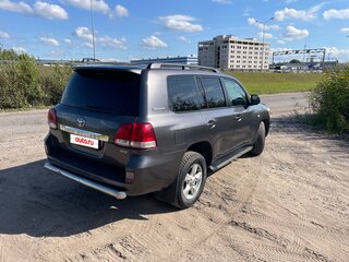 2011 Toyota Land Cruiser 200 Series, серый, 2990000 рублей, вид 3