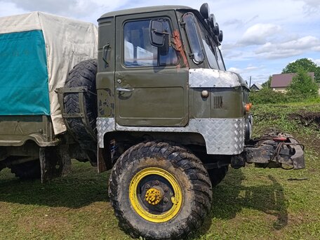1990 ГАЗ 66, зелёный, 400000 рублей, вид 4