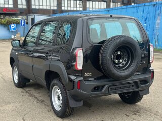 2026 Lada (ВАЗ) Niva Travel I Рестайлинг, чёрный, 1419000 рублей, вид 3