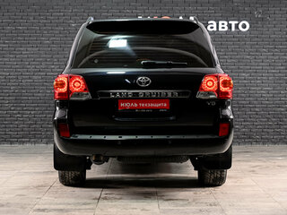 2014 Toyota Land Cruiser 200 Series Рестайлинг 1, чёрный, 3900000 рублей, вид 5