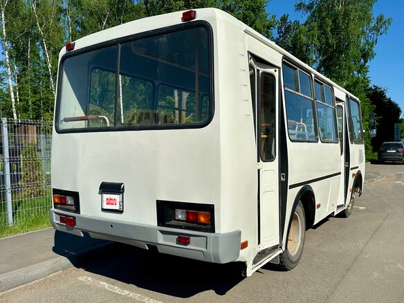 2008 ПАЗ 3205, белый, 650000 рублей - вид 2