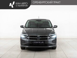 2021 Volkswagen Polo VI, серый, 1615000 рублей, вид 2