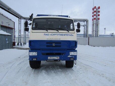 2016 КамАЗ 4350, белый, 2349720 рублей, вид 2