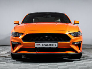 2019 Ford Mustang VI Рестайлинг, оранжевый, 3350000 рублей, вид 2