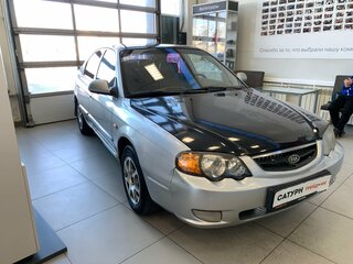 2004 Kia Shuma II, серебристый, 130000 рублей, вид 3