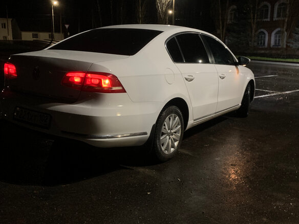 2012 Volkswagen Passat B7, белый - вид 18
