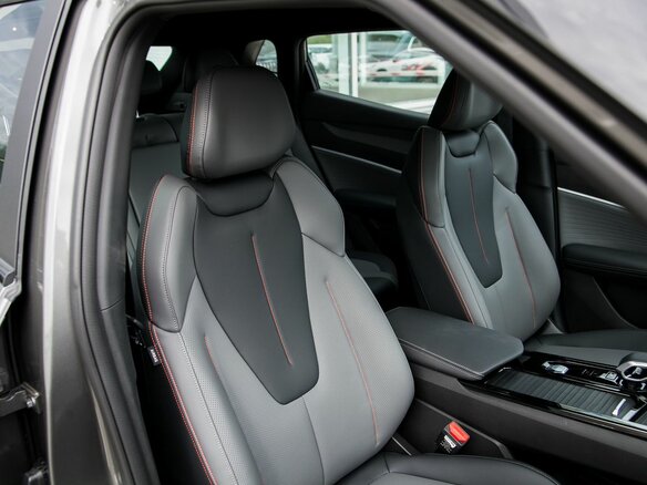 2026 Geely Cityray, серый, 3351141 рублей - вид 11