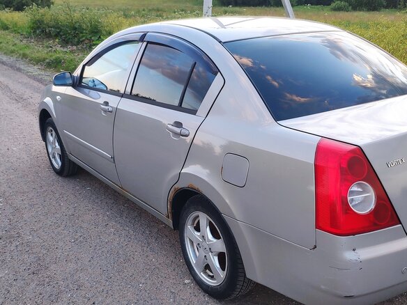 2009 Vortex Estina I, бежевый, 140000 рублей - вид 2