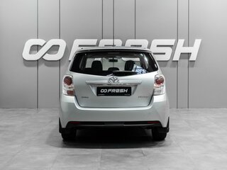 2014 Toyota Verso I Рестайлинг, серебристый, 1370000 рублей, вид 4