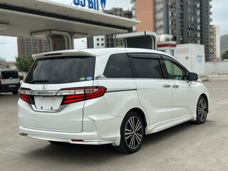 2017 Honda Odyssey V, белый, 2750000 рублей, вид 5