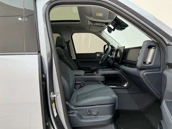2026 BYD FangChengBao Leopard 5 47.8 kWh I Рестайлинг, серый, 7600000 рублей - вид 18