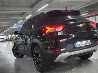 2022 Chevrolet TrailBlazer III, чёрный, 1500000 рублей, вид 5