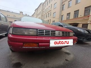 1993 Oldsmobile Cutlass Supreme, красный, 300000 рублей, вид 2