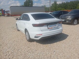 2024 Geely Emgrand II, белый, 1213000 рублей, вид 4