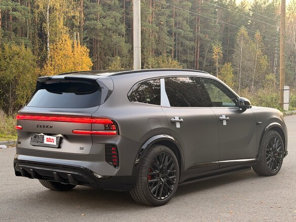 2026 Zeekr 8X Dawn, серый, 12550000 рублей - вид 4