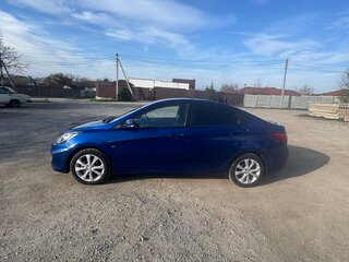 2012 Hyundai Solaris I, синий, 810000 рублей, вид 3