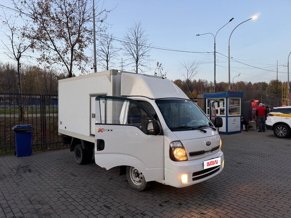 2013 Kia Bongo, белый, 1250000 рублей - вид 6