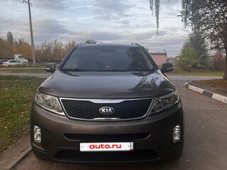 2012 Kia Sorento II Рестайлинг, бежевый, 1430000 рублей, вид 2