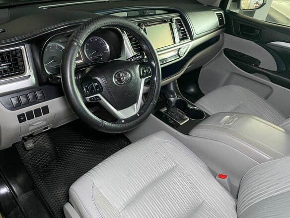 2017 Toyota Highlander III (XU50) Рестайлинг, чёрный - вид 6