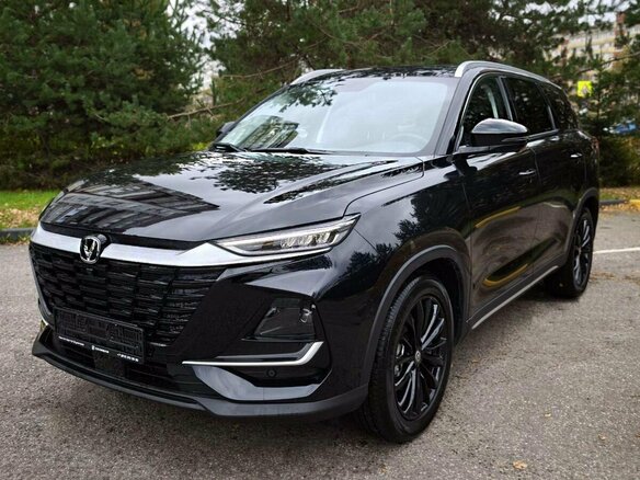 2026 Changan CS75 Pro, чёрный, 3055000 рублей