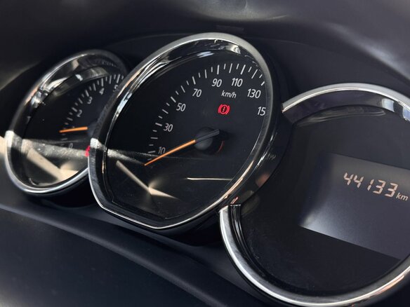 2016 Renault Logan II, серый - вид 8