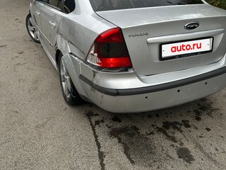 2007 Ford Focus II, серебристый, 299000 рублей, вид 3
