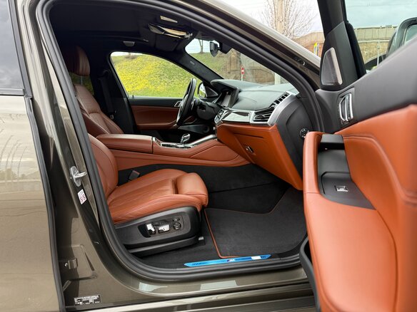 2021 BMW X6 30d III (G06), зелёный, 7990000 рублей - вид 16