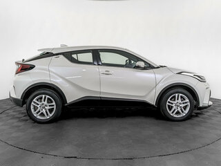2021 Toyota C-HR I Рестайлинг, белый, 2740000 рублей, вид 4