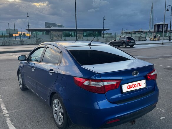 2012 Kia Rio 5-speed III, синий, 680000 рублей - вид 6