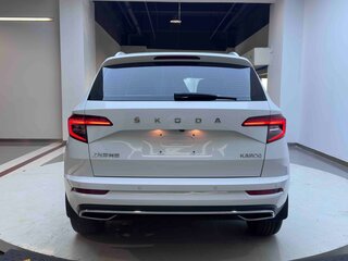2023 Skoda Karoq DSG7 I, белый, 2275000 рублей, вид 5