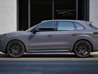 2026 Porsche Cayenne III Рестайлинг, серый, 21990000 рублей, вид 3