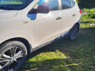 2014 Hyundai ix35 I Рестайлинг, белый, 1050000 рублей, вид 2