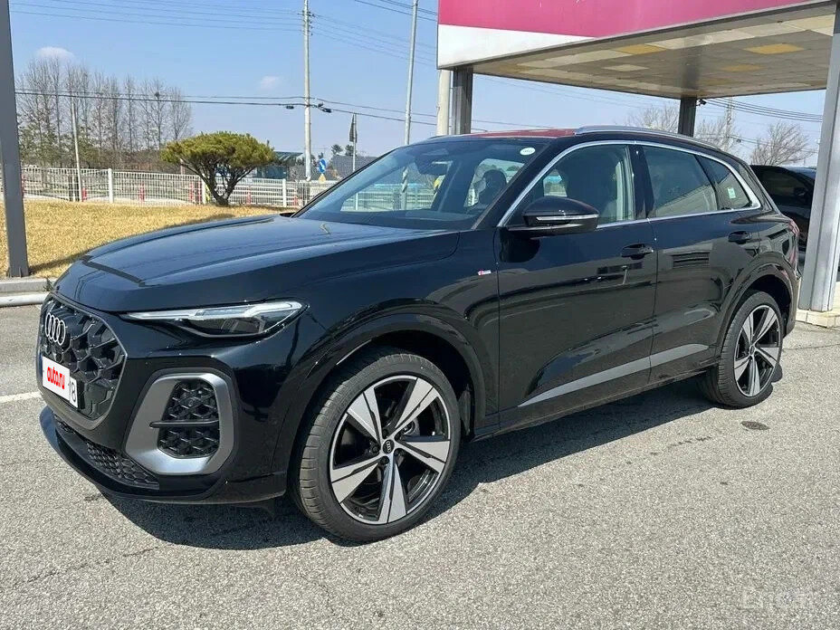 Открыть фотографии: Audi Q5 III (GU)
