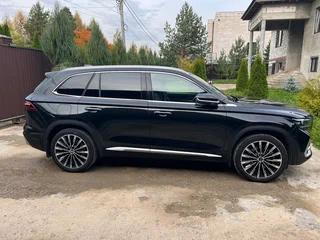 2025 Geely Monjaro I Рестайлинг, чёрный, 4300000 рублей, вид 1