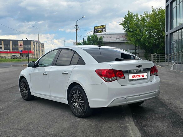 2013 Chevrolet Cruze I Рестайлинг, белый, 630000 рублей - вид 5
