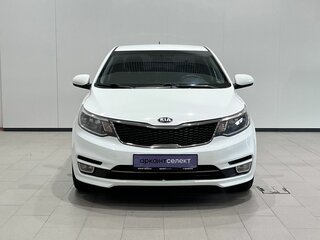 2017 Kia Rio III Рестайлинг, белый, 915000 рублей, вид 2