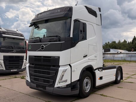 2025 Volvo FH, белый, 25000000 рублей, вид 3
