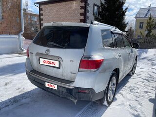 2012 Toyota Highlander II (XU40) Рестайлинг, белый, 1900000 рублей, вид 1