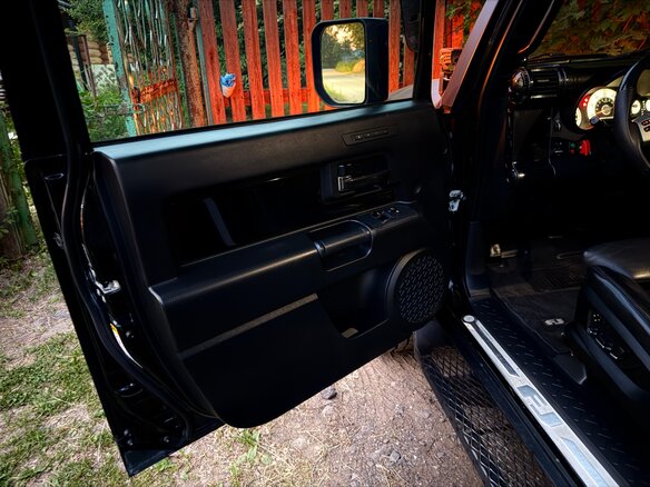 2009 Toyota FJ Cruiser, чёрный, 4000000 рублей - вид 16
