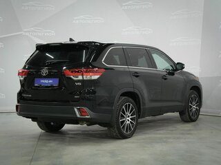2018 Toyota Highlander III (XU50) Рестайлинг, чёрный, 3400000 рублей, вид 4