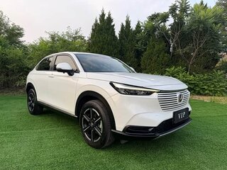 2023 Honda Vezel II, белый, 2000000 рублей, вид 3