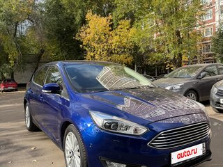 2016 Ford Focus III Рестайлинг, синий, 1400000 рублей, вид 2