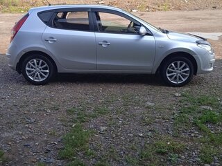 2009 Hyundai i30 I, серебристый, 550000 рублей, вид 2