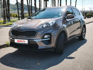 2020 Kia Sportage IV Рестайлинг, коричневый, 2249000 рублей, вид 3
