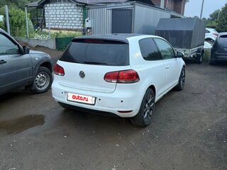 2010 Volkswagen Golf 6-speed VI, белый, 500000 рублей, вид 3