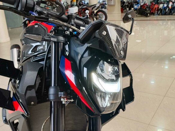 2023 BMW M 1000 R, чёрный, 2230000 рублей - вид 7